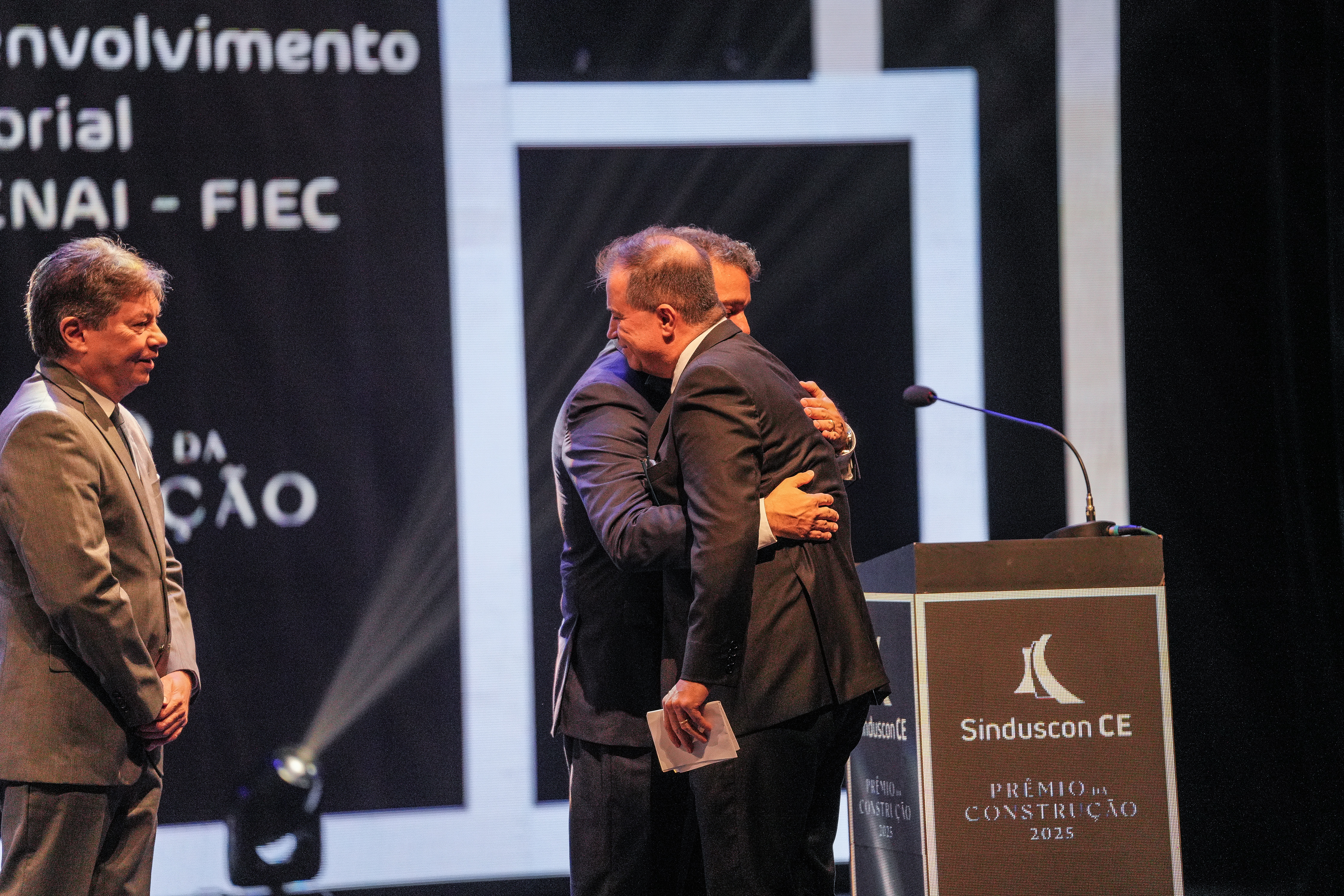 PREMIO DA CONSTRUCAO 0738 — PRÊMIO DA CONSTRUÇÃO 2025