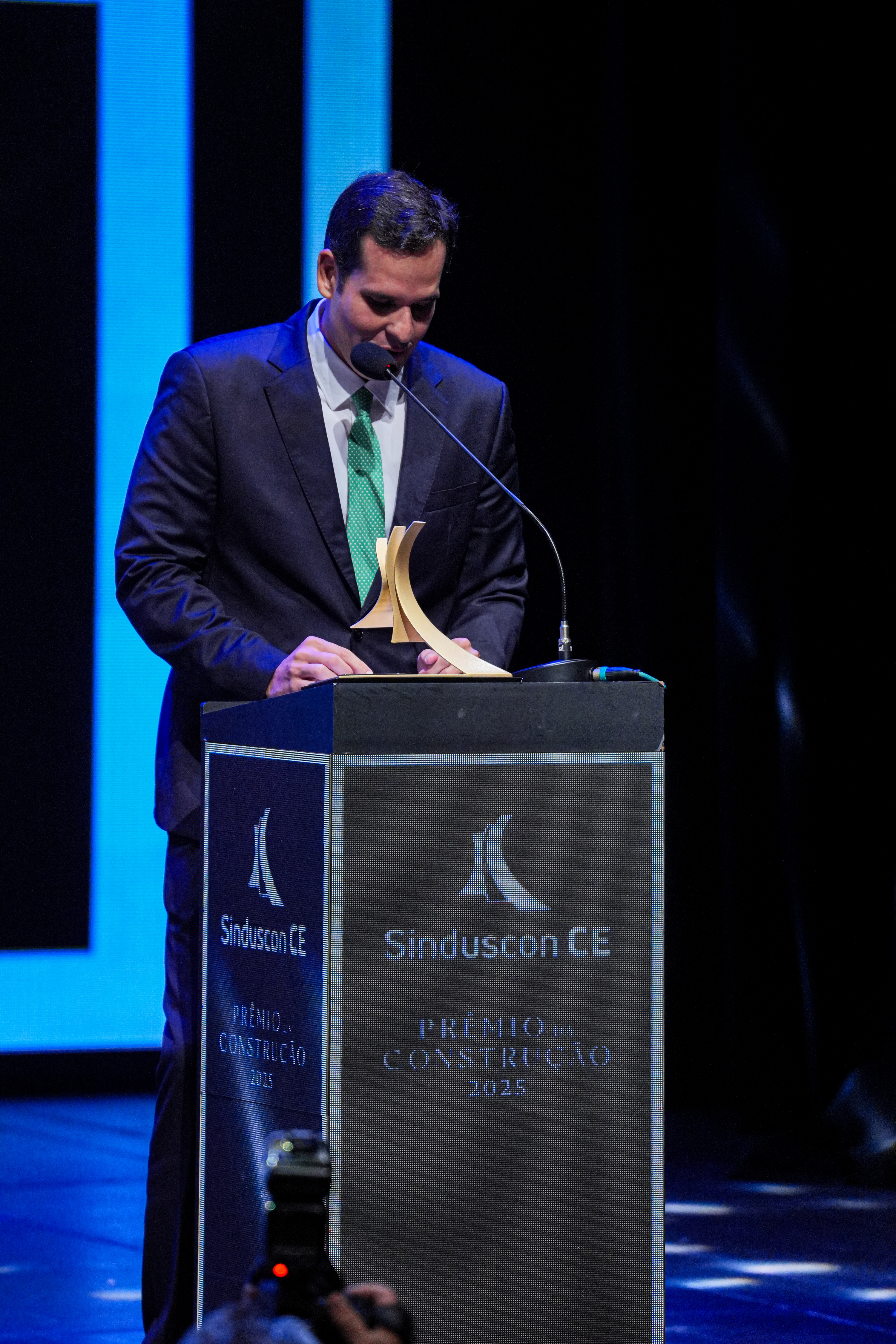 PREMIO DA CONSTRUCAO 1373 — PRÊMIO DA CONSTRUÇÃO 2025